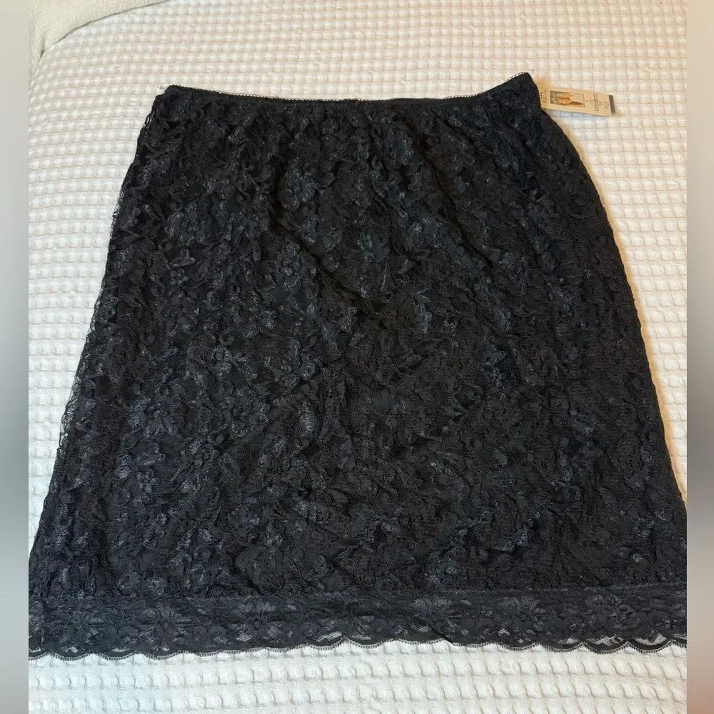 Vintage new old stock Kathy Ireland black lace skirt size X